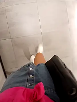 Ori-Lynkn Live XXX chat