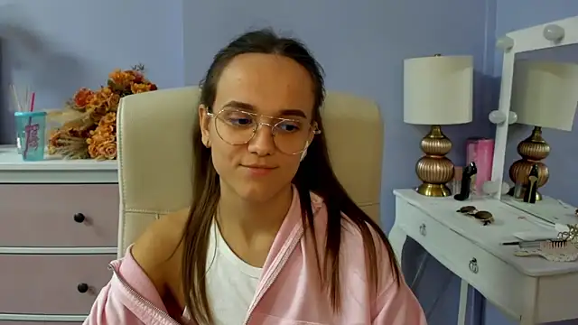 dirtyxEmily Chat XXX in diretta