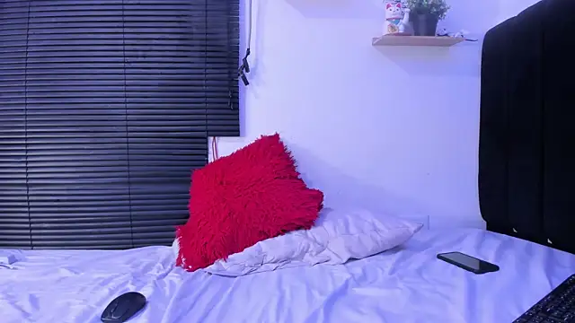 Онлайн чат XXX angel_boy02