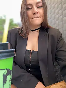 CrazyTori live XXX chat