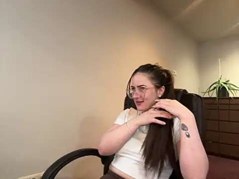 Sembang XXX Secara Langsung LucyLextonX