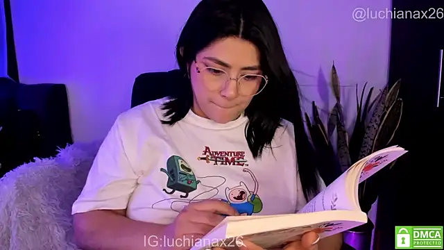 lucy26_ Live XXX-chat