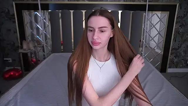 Snow_WhiteeeX Adlı Modelin Canlı XXX Sohbeti