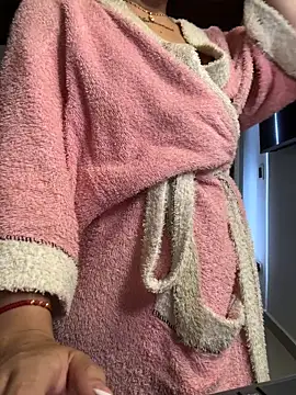 Paulet_Johnson live XXX chat