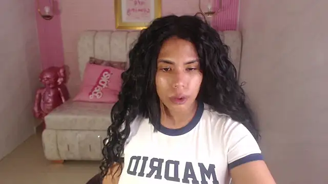 ambar_fox_s live XXX chat