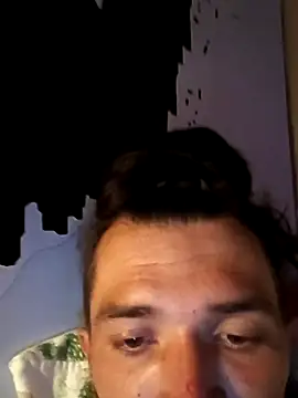 dracobigD444's Webcam Show