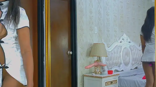 Kelly_Swift's Live XXX Chat