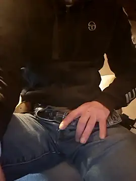 eddouxxx78's Webcam Show