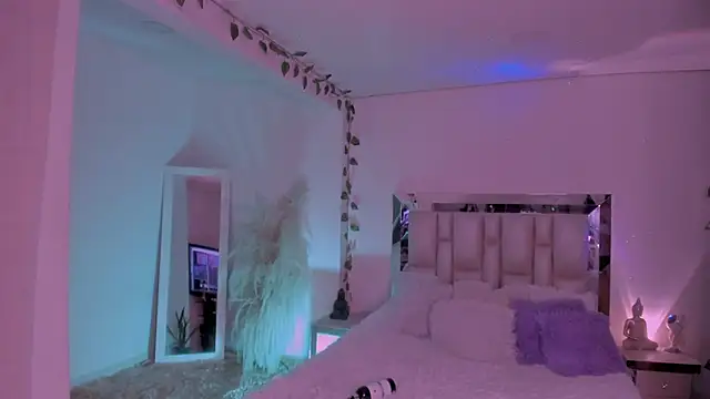 Živý XXX chat Sussy_Bell01