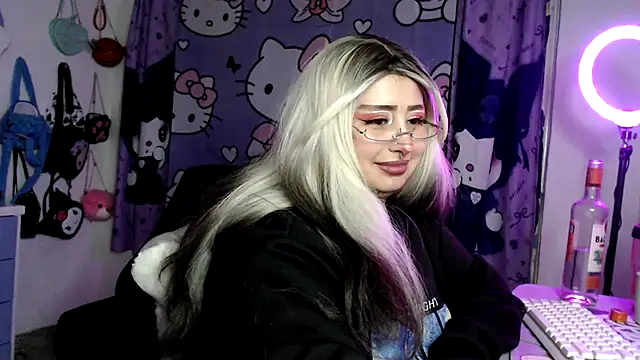 Živý XXX chat lussyevans24