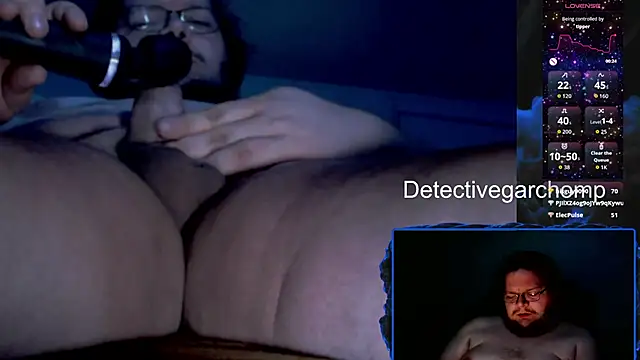 DetChompy live XXX chat