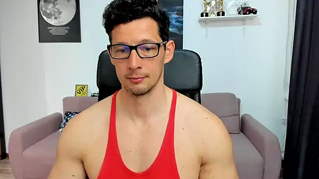 BrutusK08 Webcam show