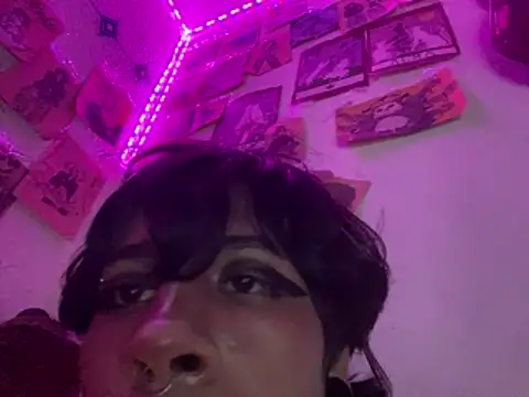 Show modela kirito_kun na web-kameri