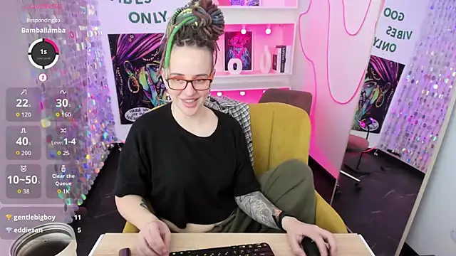 Chat XXX en directo de LisaFoxy_y