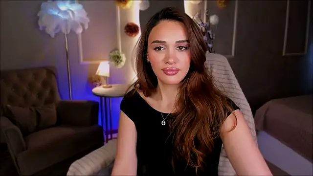 Kimberly_Chapman Adlı Modelin Canlı XXX Sohbeti