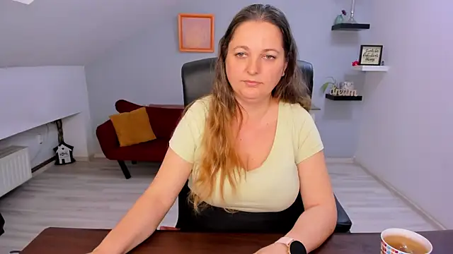 LollaGirl Live XXX-Chat