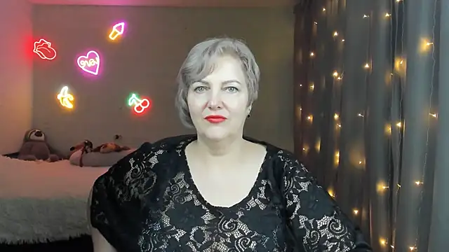 Mary-Leee's Webcam Show