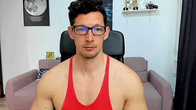 BrutusK08 在線直播表演