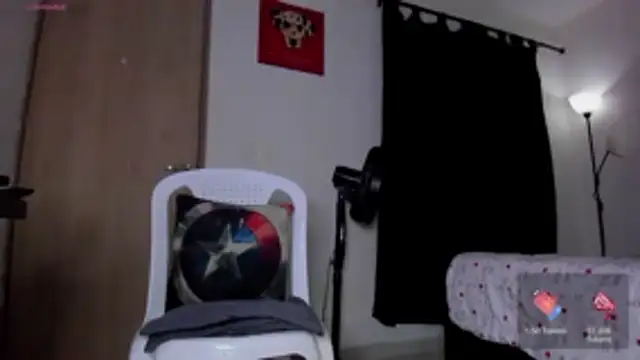 Chat XXX Live Cloudy_pigDude