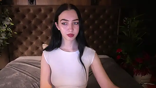 WildKittenX_ Chat XXX in diretta