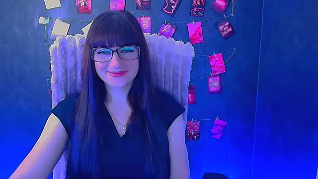 Chat +18 de Violla_My ao vivo