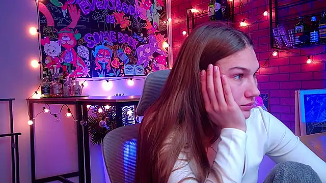 แชท XXX สดของ Sweet_Emilya