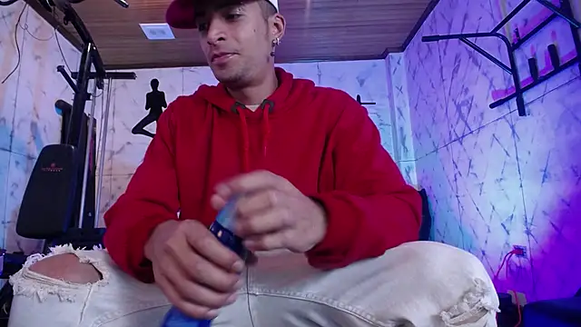 DrakeNeumann 即時 XXX 聊天