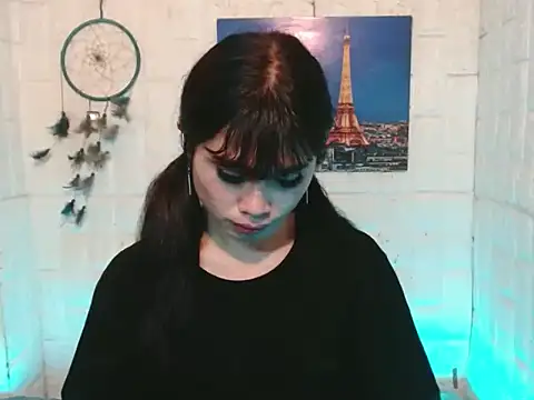 urasian_shirley21 网络视讯表演