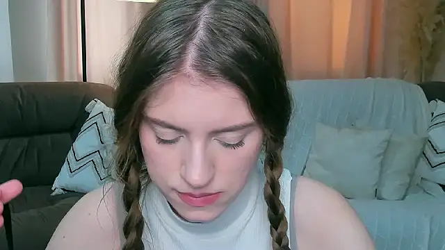 Chat +18 de Erica_Kiss ao vivo