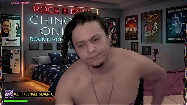 chino_roz Webcam-Show