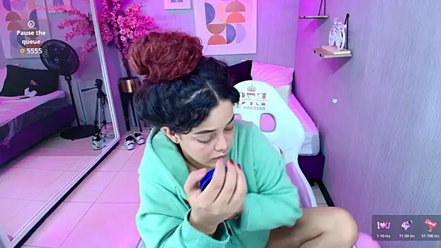 Chat XXX en directo de Maggy_t18