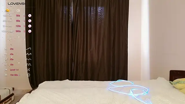 lilMelaniloveis Chat XXX in diretta