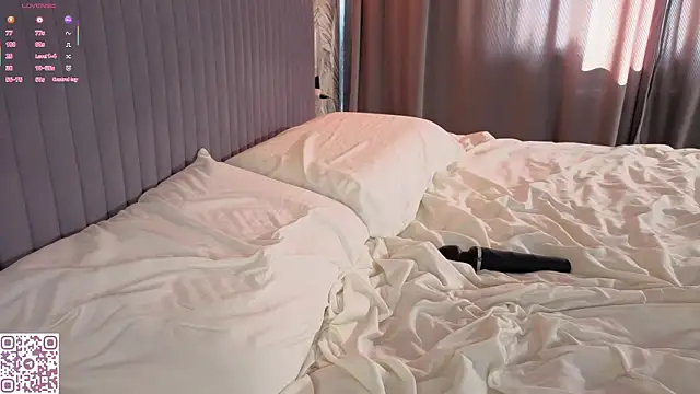 ElvinaRose live XXX chat