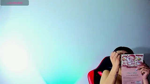 Chatroom XXX en direct de honeyluxe_