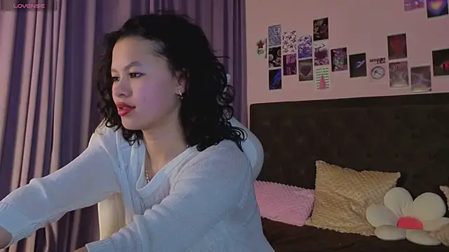 moco_choco's Live XXX Chat