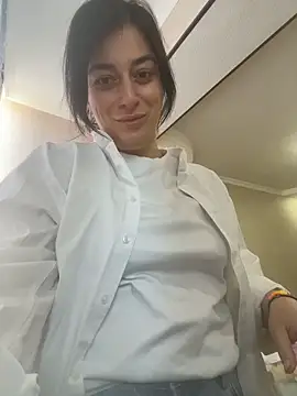 دردشة _AnChous_ الجنسية المباشرة