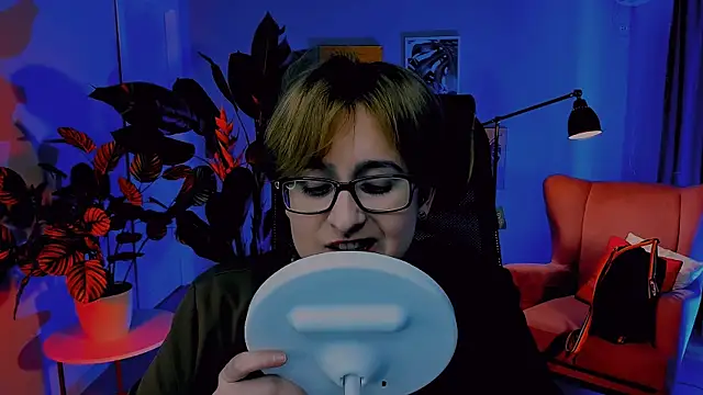 LixeLuna live XXX chat