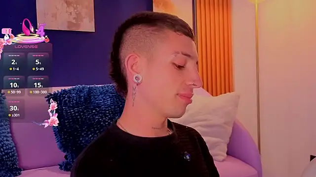 Luca_Prince_: απευθείας συνομιλία ΧΧΧ