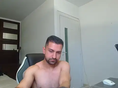 BryceReign's Webcam Show