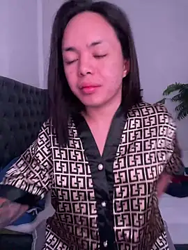 Pumi_akiko's Webcam Show