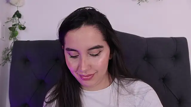 Chatroom XXX en direct de kaylee_lee