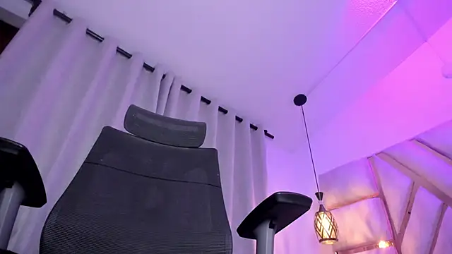 shineevg Chat XXX live