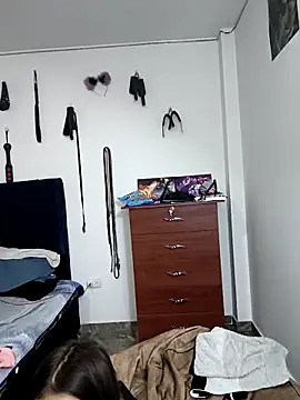 KratosAfroditacs: απευθείας συνομιλία ΧΧΧ