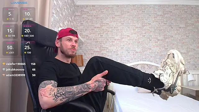 عرض كام JonahShaw