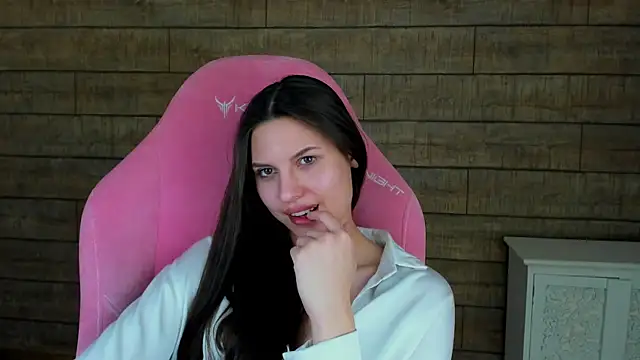 AliceVersal: απευθείας συνομιλία ΧΧΧ