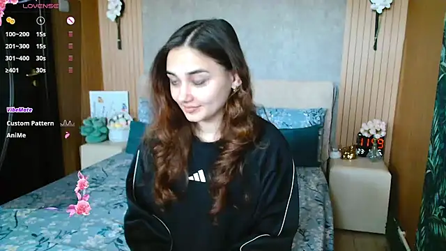 Chat +18 de KatarinaHeaven ao vivo