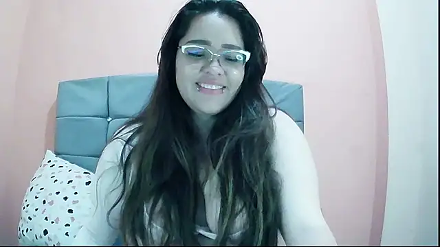 Sophie_200308: απευθείας συνομιλία ΧΧΧ