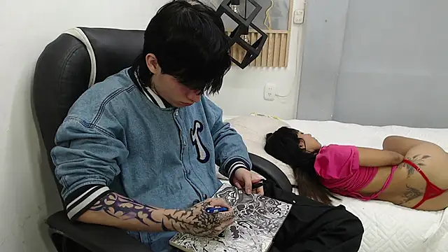 naty_18: απευθείας συνομιλία ΧΧΧ