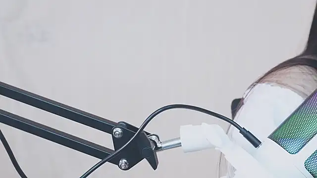 Chan_Chann's Live XXX Chat