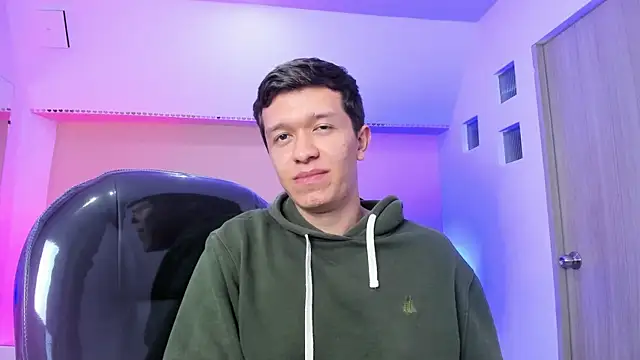 XXX chat uživo modela ken_col